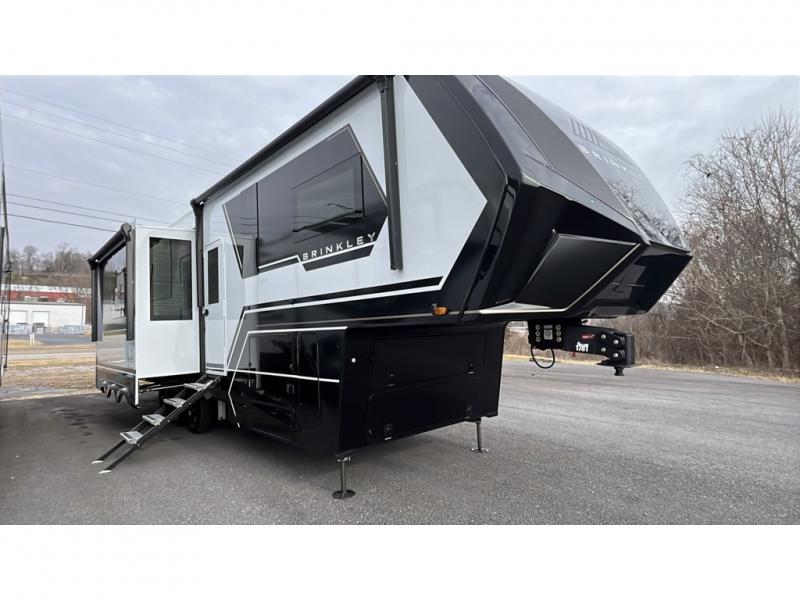 RV listing image