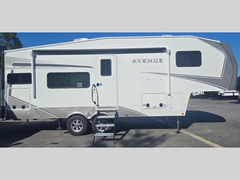 RV listing image