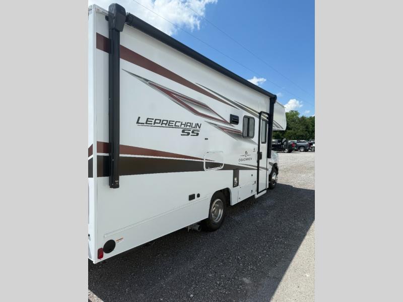 RV listing image