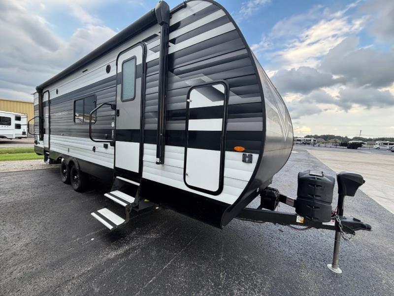 RV listing image