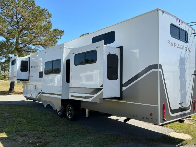 RV listing image
