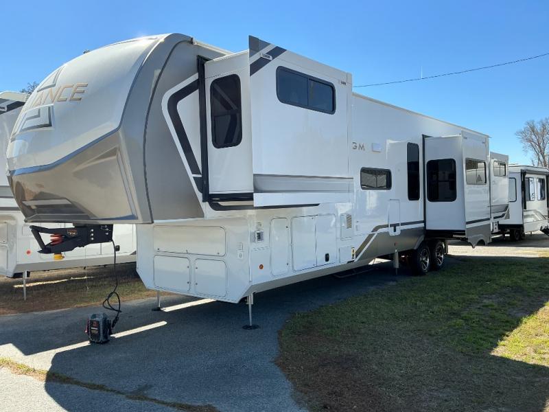 RV listing image