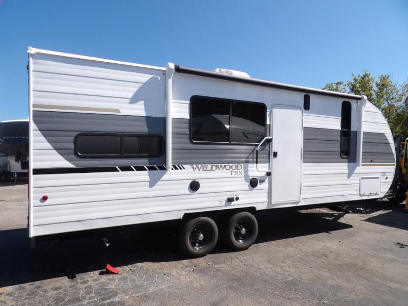 RV listing image