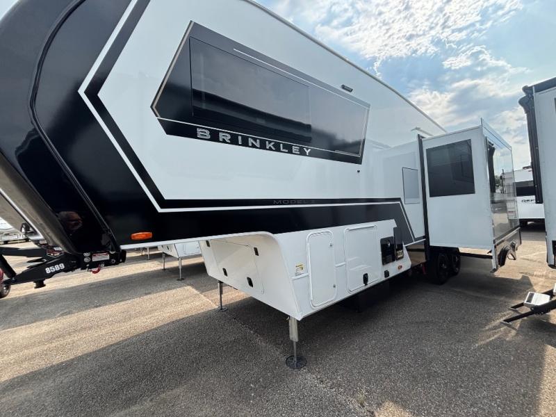 RV listing image