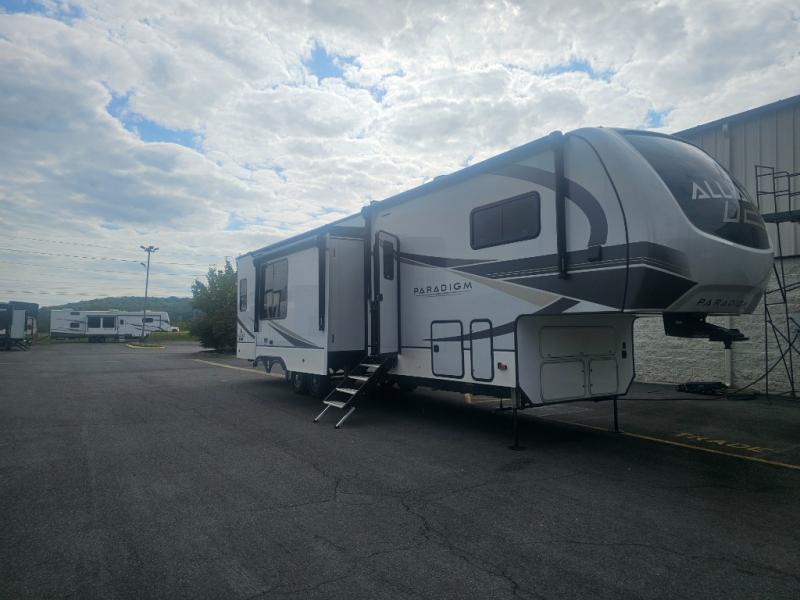 RV listing image