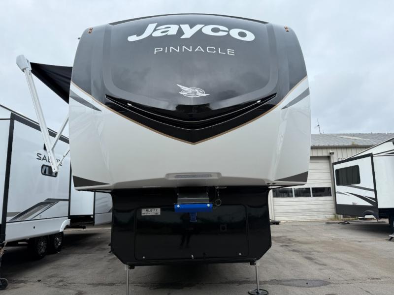 RV listing image