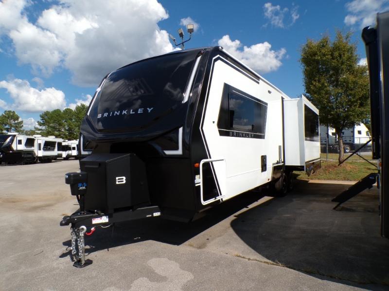 RV listing image