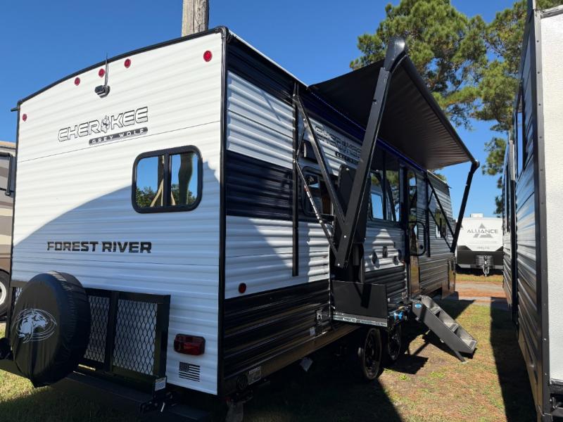 RV listing image