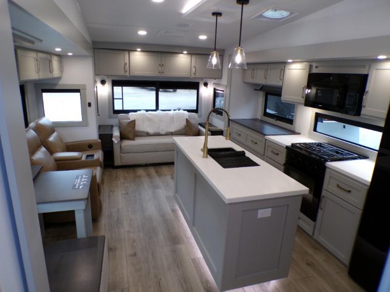 RV listing image