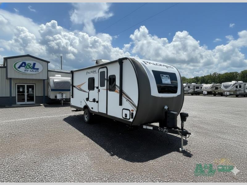 RV listing image