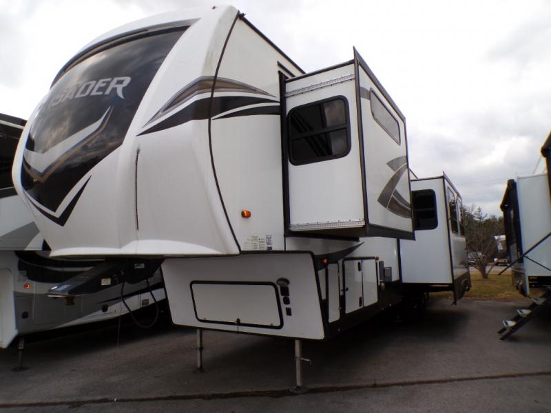 RV listing image