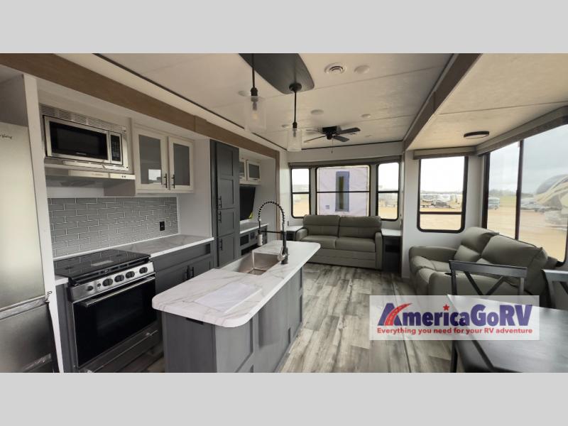 New 2024 Dutchmen RV Aspen Trail 391LOFT Travel Trailer at AmericaGoRV