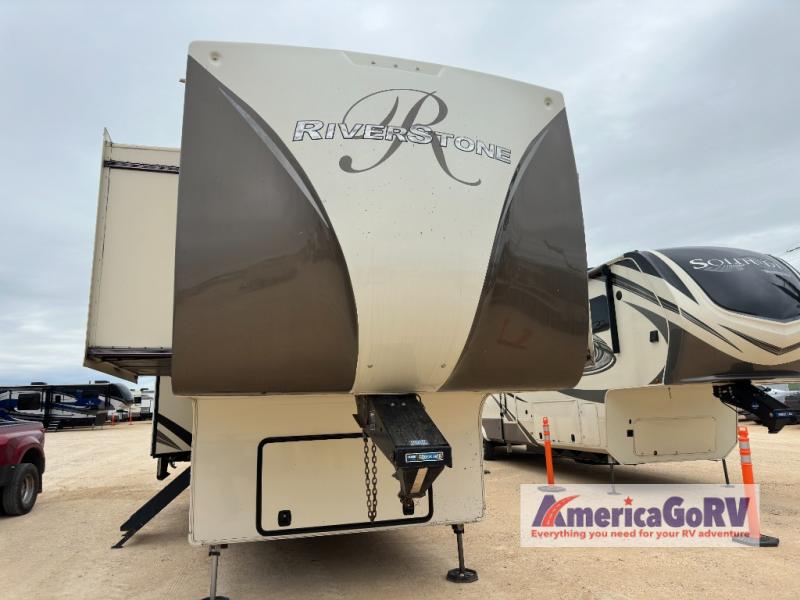 Used 2018 RiverStone 39FK Fifth Wheel at AmericaGoRV | Seguin, TX ...