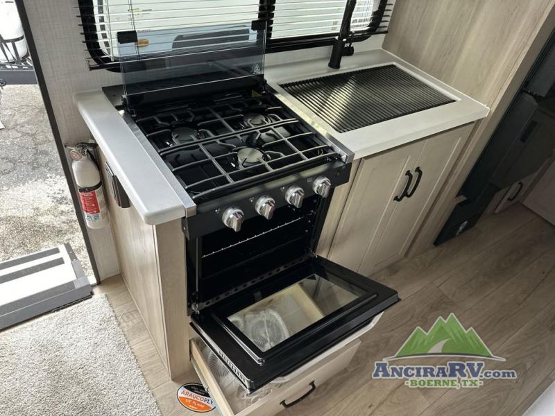 New 2025 Forest River RV Flagstaff Shamrock 17E Expandable at Ancira RV