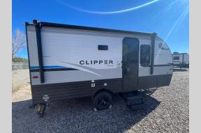New 2023 Coachmen RV Clipper Ultra-Lite 17FQ Photo