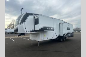 New 2025 Jayco Eagle 321RSTS Photo