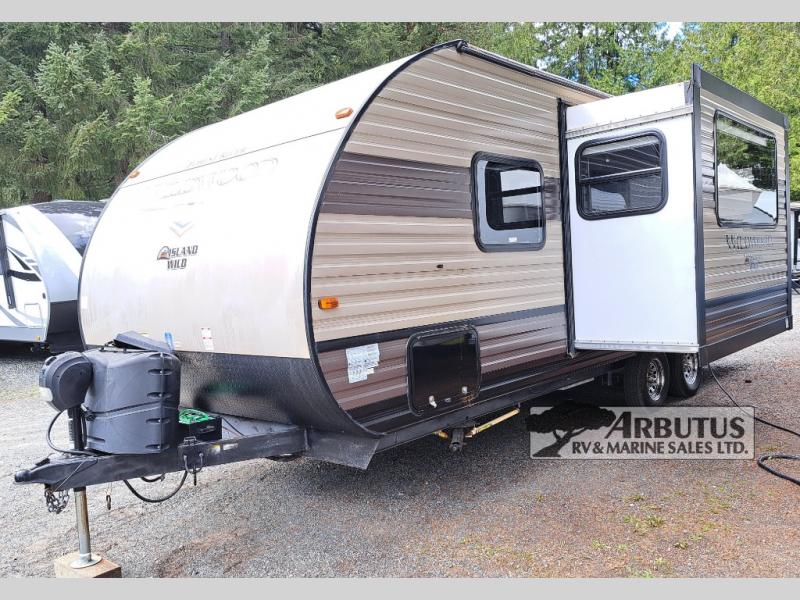 Used 2019 Forest River RV Wildwood X-Lite 233RBXL Travel Trailer at ...