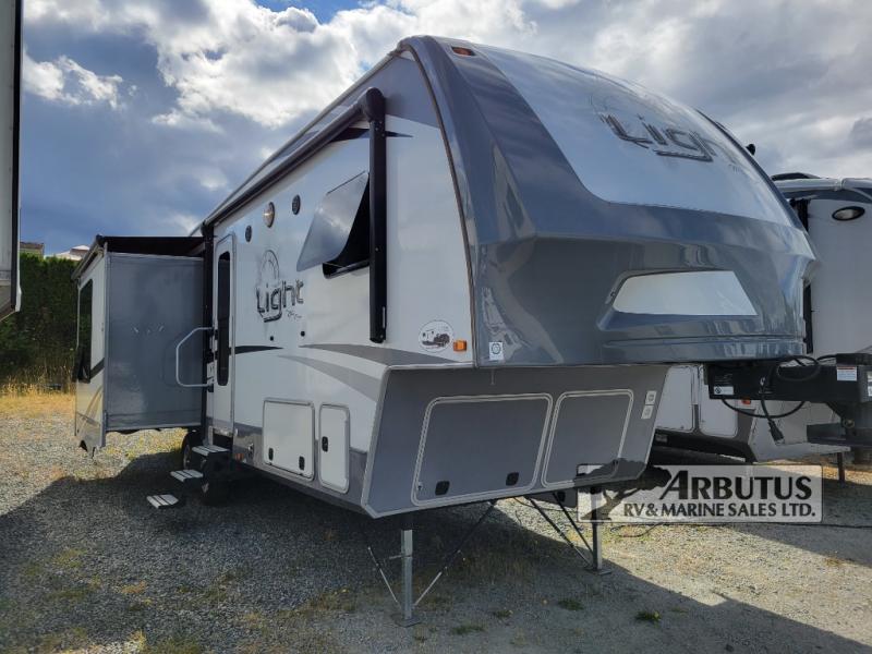 Used 2018 Highland Ridge RV Open Range Light LF318RLS Fifth