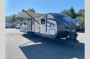 Used 2018 Forest River RV Wildwood Heritage Glen 326RL Photo