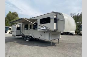 Used 2018 Jayco Eagle 339FLQS Photo