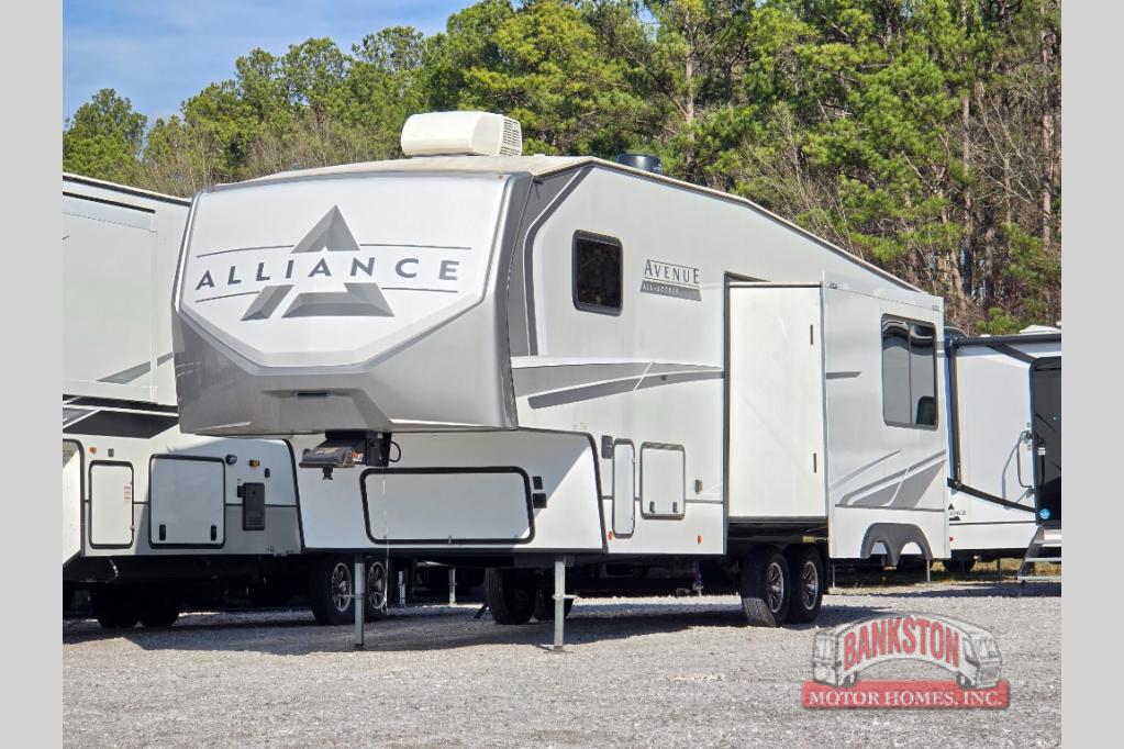 RV listing image