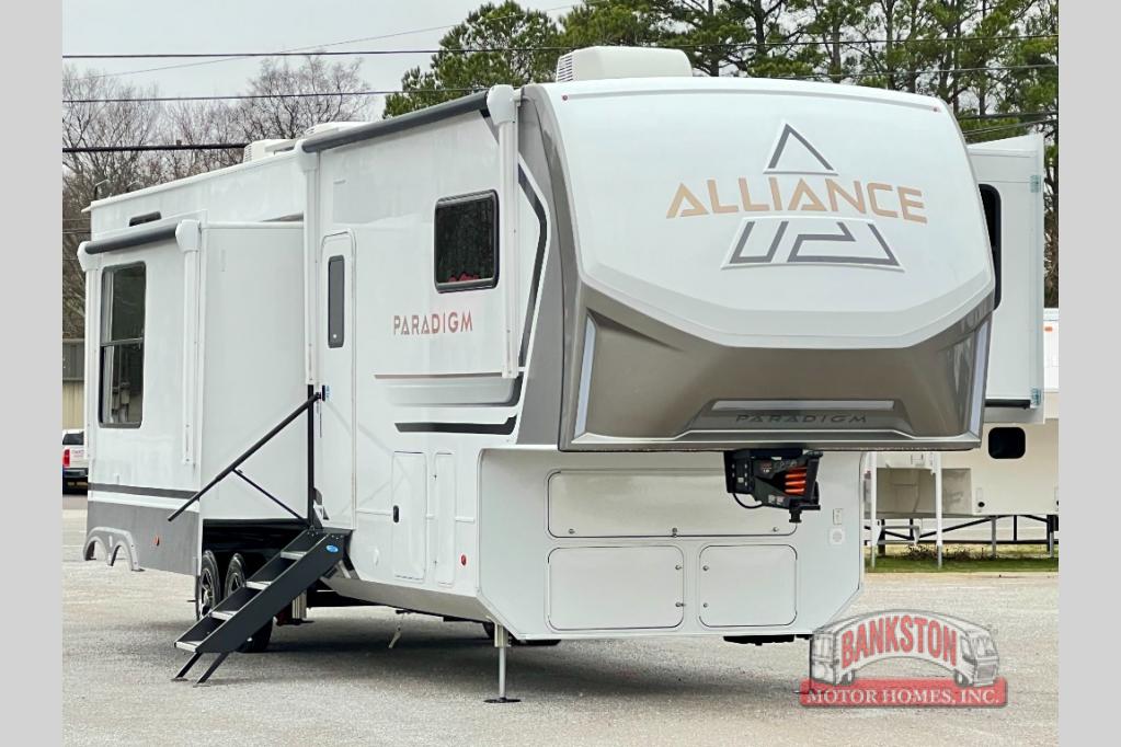 RV listing image