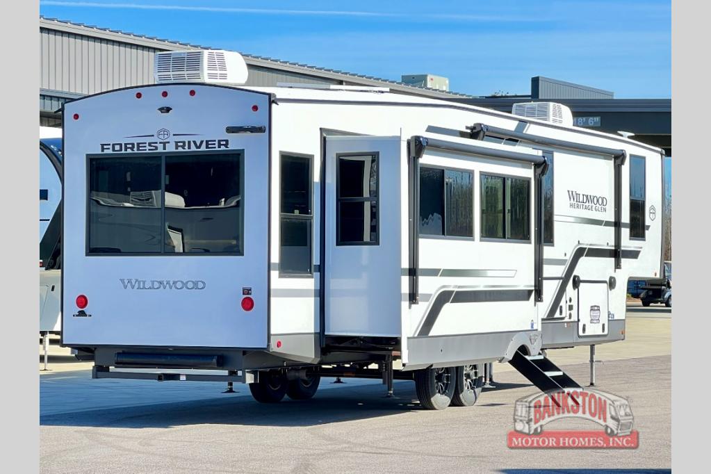 RV listing image