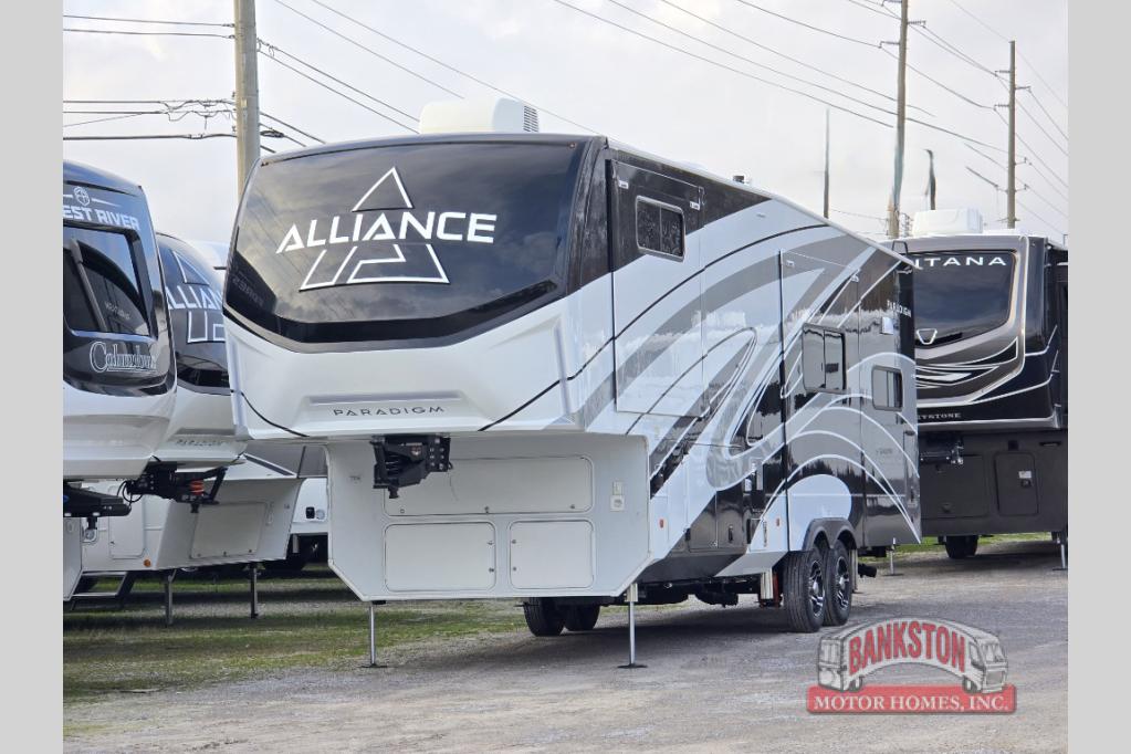 RV listing image