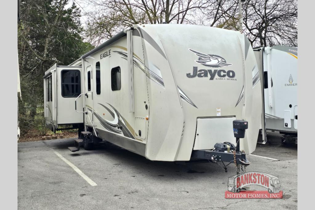 RV listing image