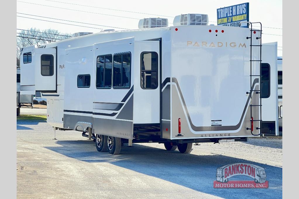 RV listing image