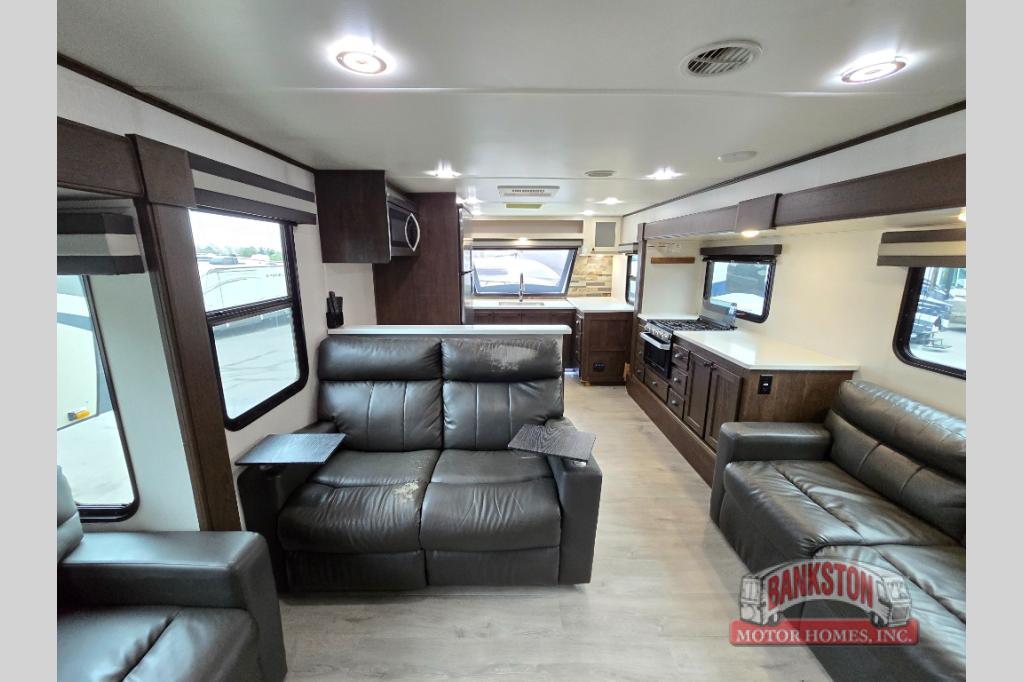 RV listing image