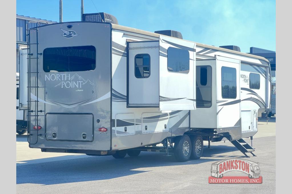 RV listing image