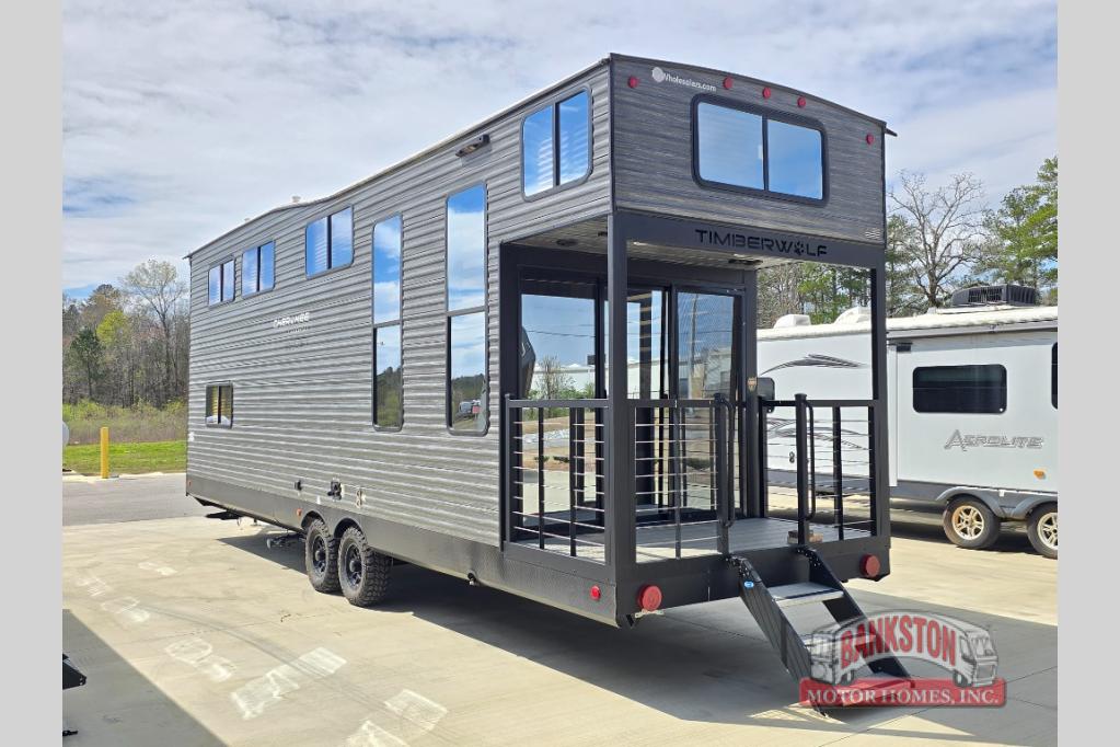 RV listing image