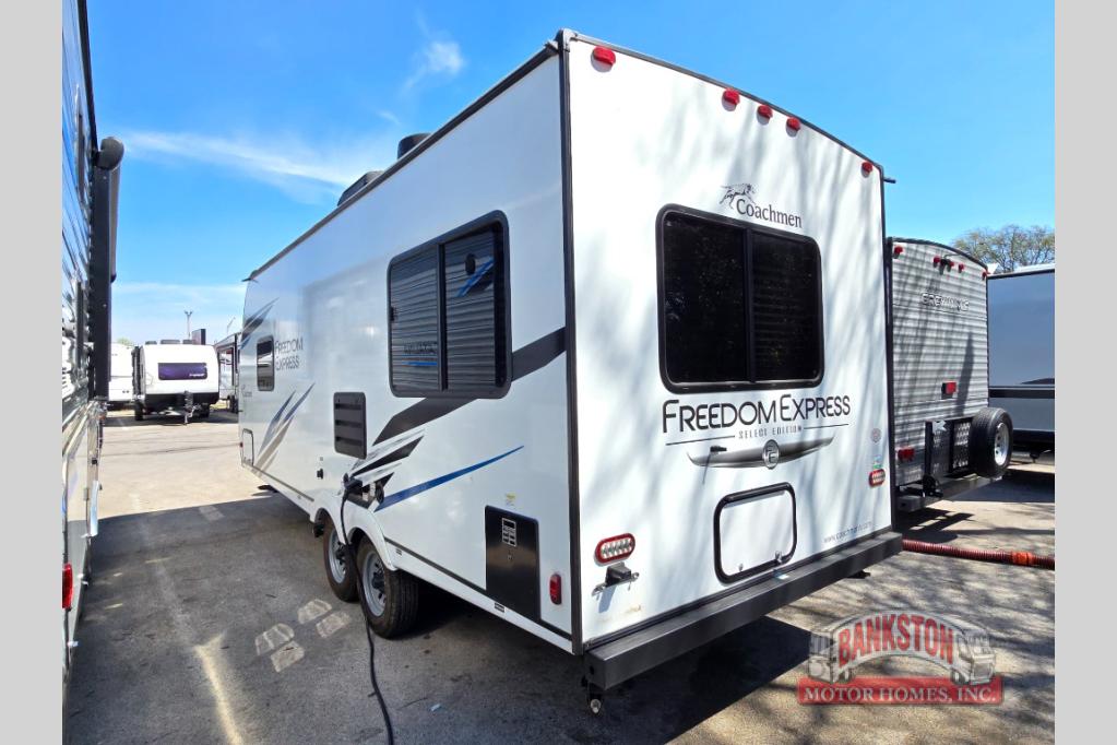 RV listing image