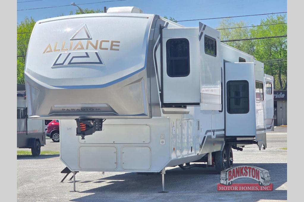 RV listing image