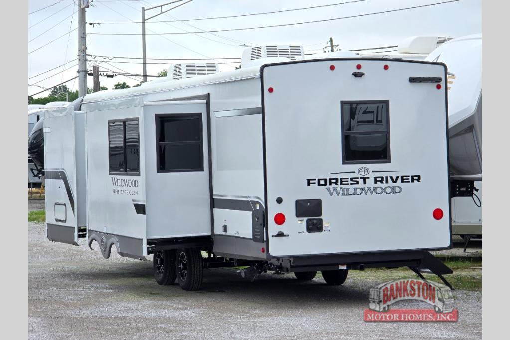 RV listing image