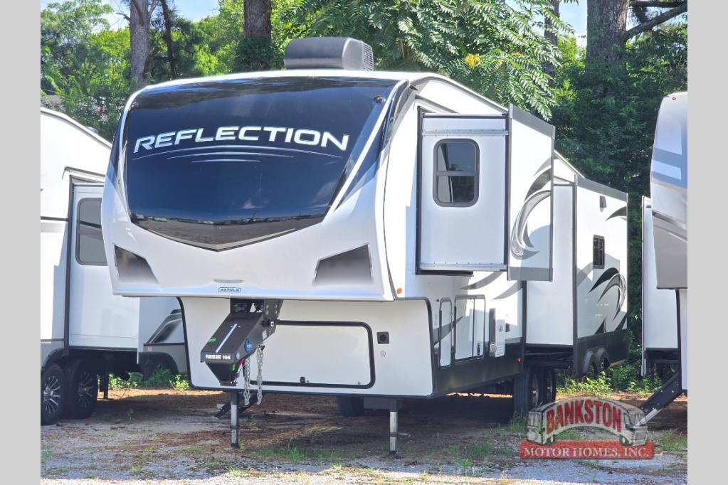RV listing image