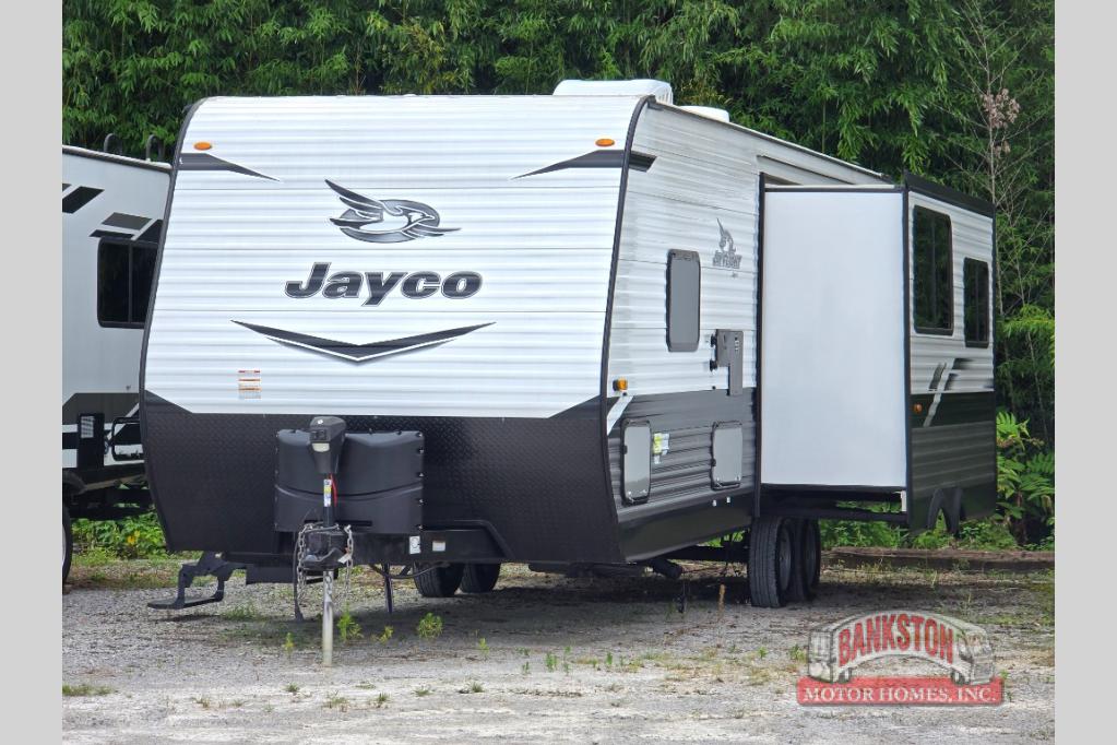 RV listing image