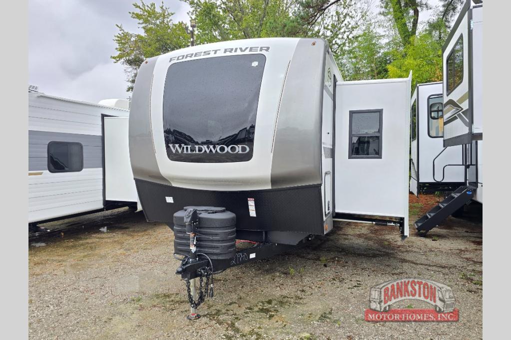 RV listing image
