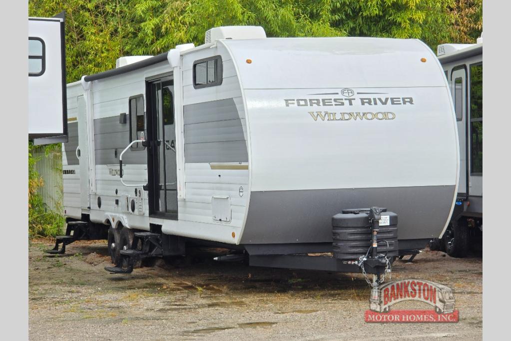 RV listing image