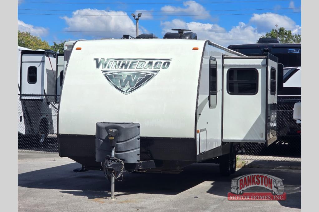 RV listing image