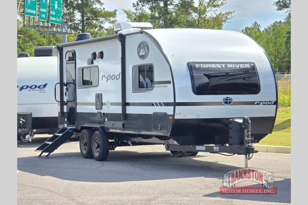 RV listing image