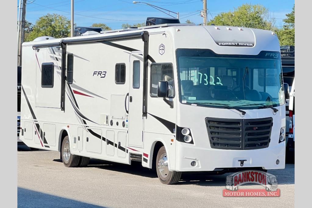 RV listing image