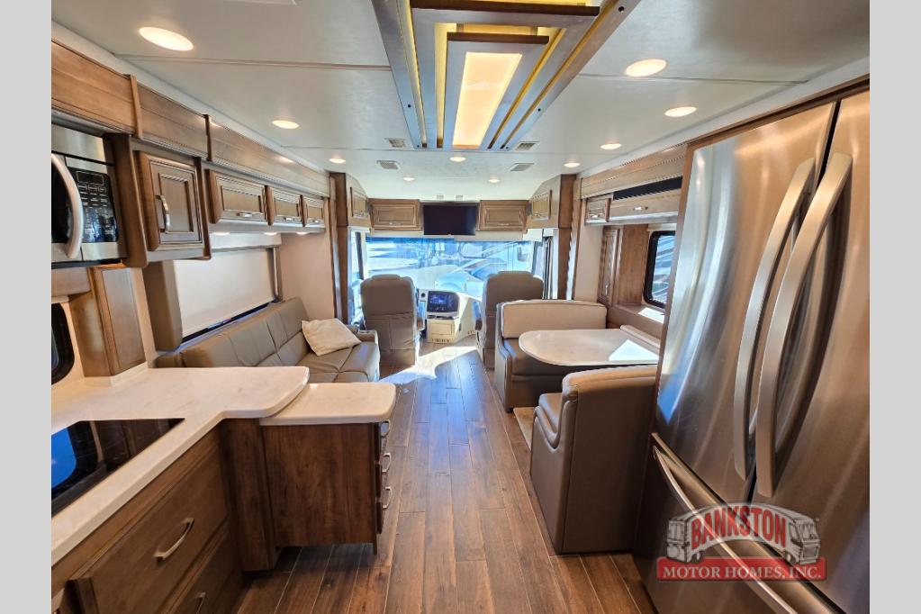RV listing image