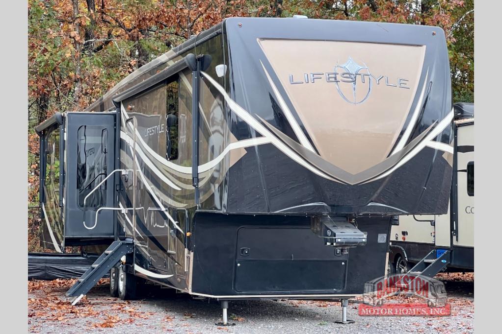 Lifestyle Luxury RV Out of Business: What Went Wrong?