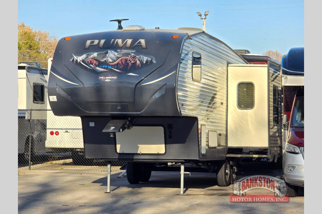 RV listing image