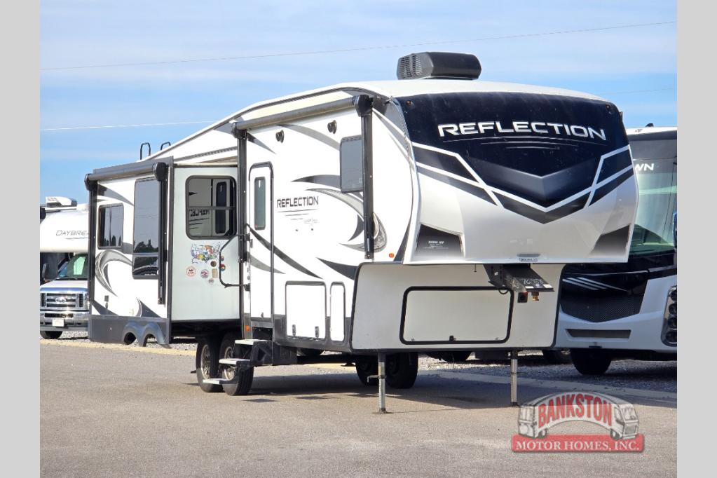 RV listing image