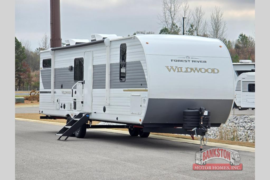 RV listing image