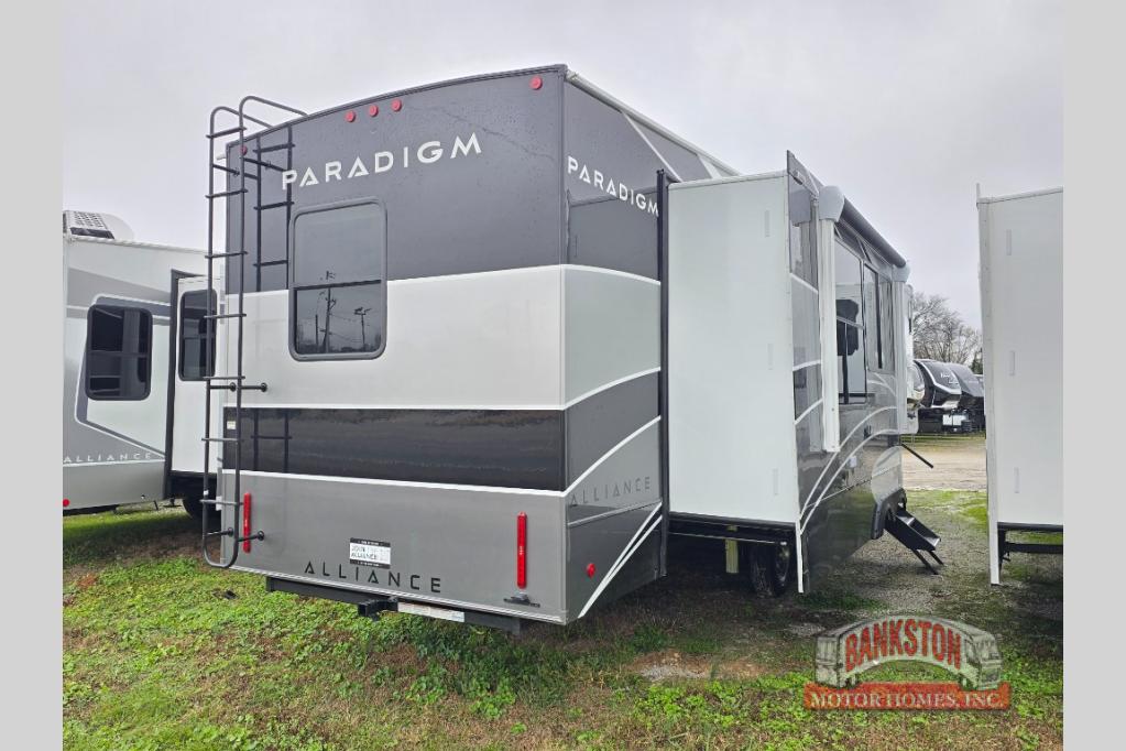 RV listing image