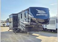 Used 2018 Jayco Seismic 4114 image